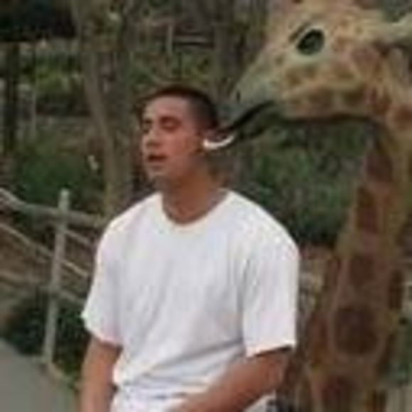 Profile Picture of Hoku Keliikoa (@hokuk) on Poshmark