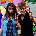 Profile Picture of Justin And Selena 🌸 (@jelenathrowback_) on Instagram