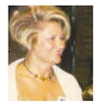 Profile Picture of Lidasharp (@Jerseygal4shore) on Twitter