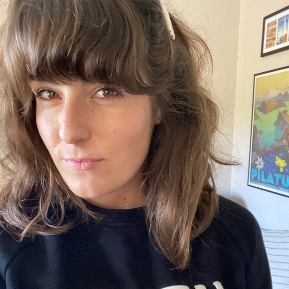 Haley Busch - Poshmark Profile Picture of Haley Busch (@stpetersbusch) on Poshmark