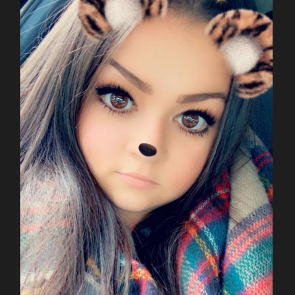 Profile Picture of Kayla Mckay (@kmckayxo) on Poshmark