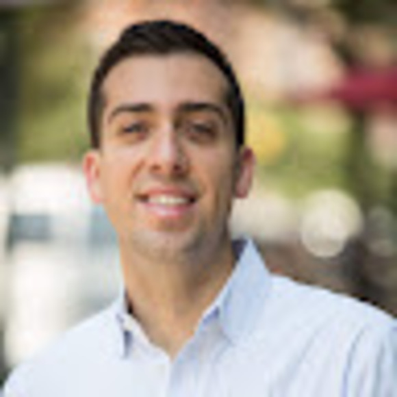 Profile Picture of Alex Zimmermann (@alexezimm) on Poshmark