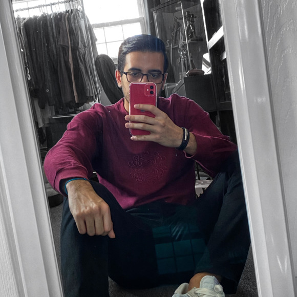 Profile Picture of Christopher Espinet (@aka_chris) on Poshmark