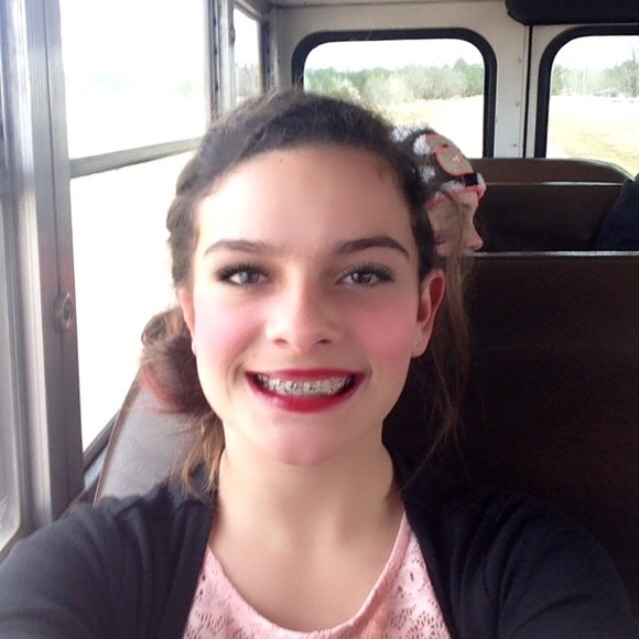 Profile Picture of Michaela Parker (@mickey0328) on Poshmark