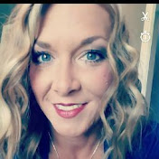 Profile Picture of Holly Botts (@hjoemax) on Youtube