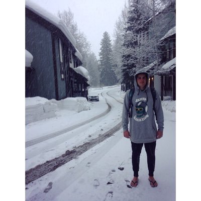 Profile Picture of Oliver Carlson (@3wheelinfeelin) on Twitter