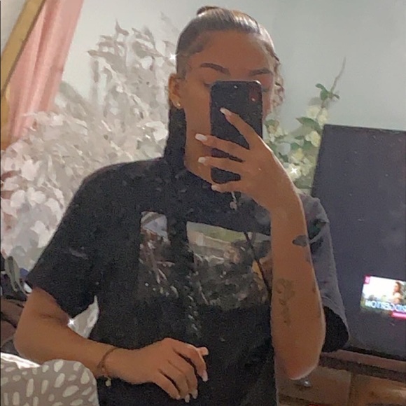 Profile Picture of Mya Larionne (@myalarionne) on Poshmark