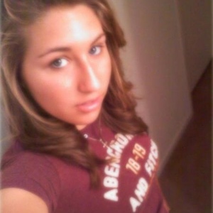 Profile Picture of Krystal Elletson (@countrygirl1294) on Myspace