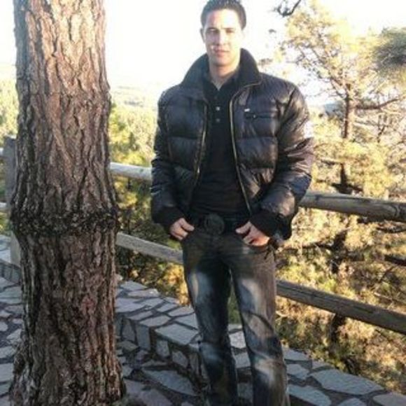 Profile Picture of Jorge luis Bastida rodriguez (@jorgelbr) on Poshmark