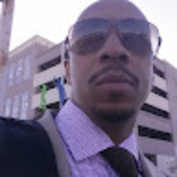 Profile Picture of Malcolm Jones (@malcolmjones929) on Poshmark