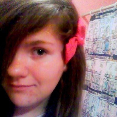Profile Picture of Awesomeamanda (@AmandaHelm2) on Twitter