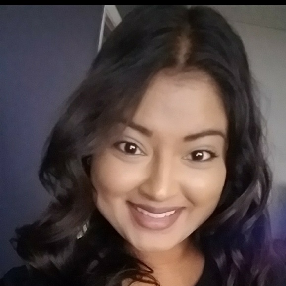 Profile Picture of Brittany Lachmanen (@kera123088) on Poshmark