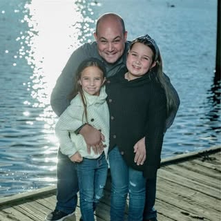 Profile Picture of Adam Dreyfus (@dreyfus.adam) on Instagram