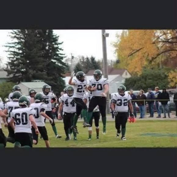 Profile Picture of Bradley Wayne (@bradleywayne809) on Poshmark