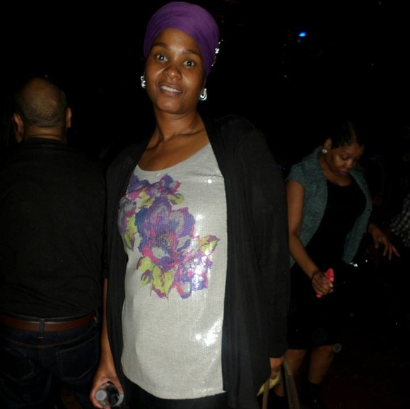 Profile Picture of Tracey Evans (@thammer617) on Poshmark