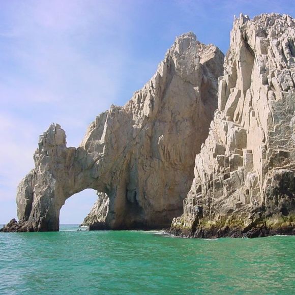 Profile Picture of Anna Halim (@annabannana307) on Poshmark