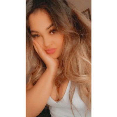 Profile Picture of Iris Flores (@xoxo_iiris) on Twitter