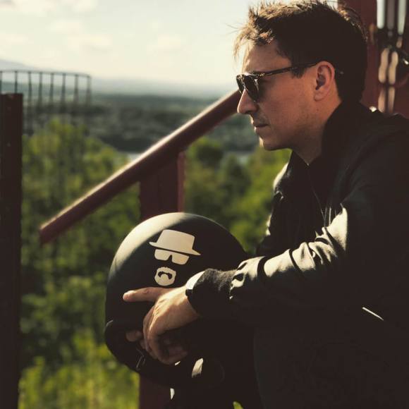 Antonio Aliotta - Poshmark Profile Picture of Antonio Aliotta (@antaliot) on Poshmark