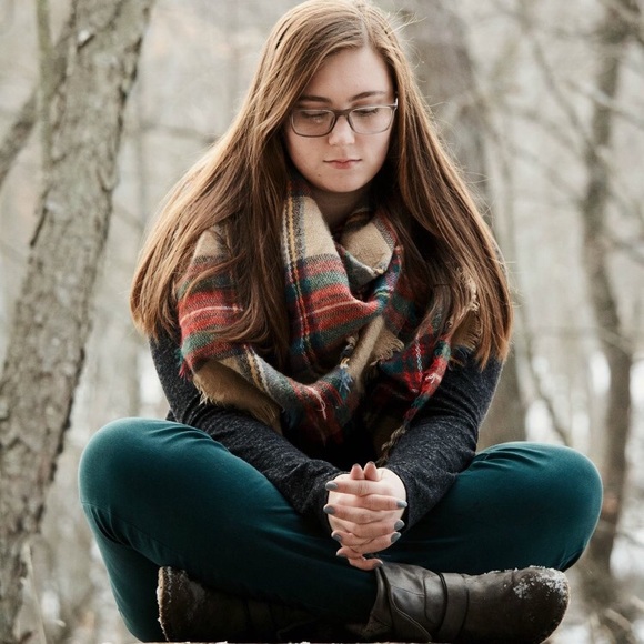 Profile Picture of Madisyn Krajci (@madisynkrajci11) on Poshmark