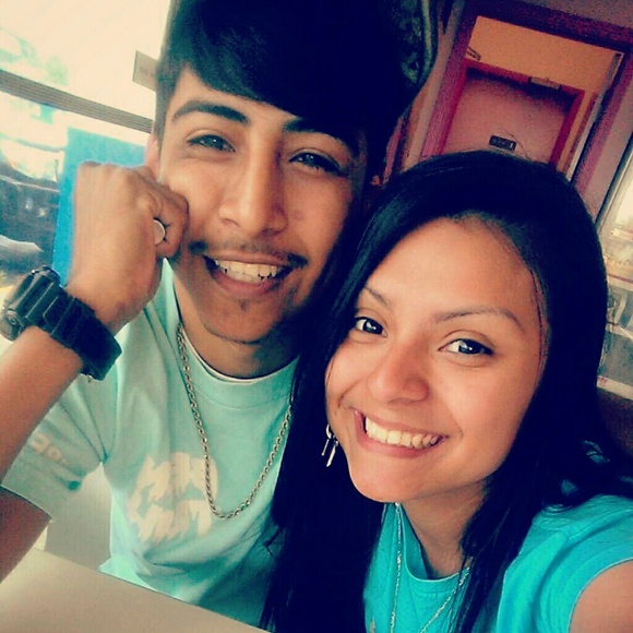 Profile Picture of Mark Reyes (@mark10) on Poshmark