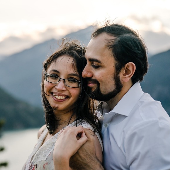 Profile Picture of Sarah Upham (@wingsofaeris) on Poshmark