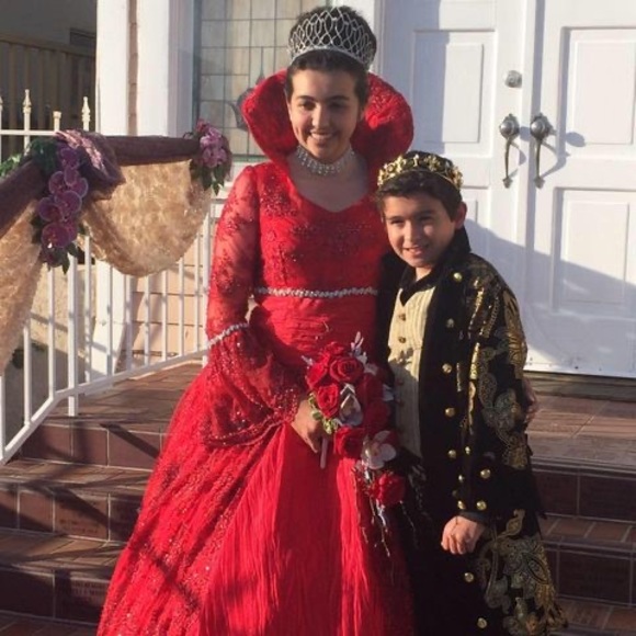 Profile Picture of Diana Torregiani (@dtorregiani) on Poshmark