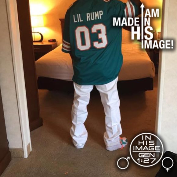 Profile Picture of Cliffton Ware (@polo1982) on Poshmark