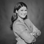 Profile Picture of Glenna Roberts (@re_with_g) on Instagram