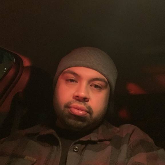 Profile Picture of Victor Ramirez (@rocky94511) on Poshmark