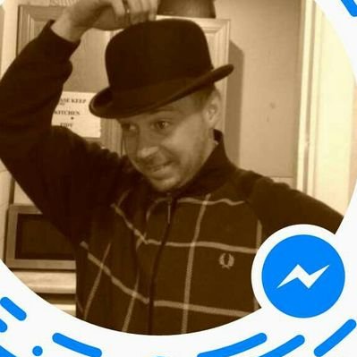 Profile Picture of David Quinny Quinn (@daveQuinnY69) on Twitter