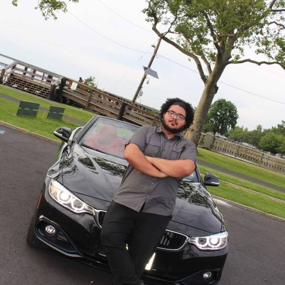 Profile Picture of Fady Botros (@fadymahfouz99) on Poshmark