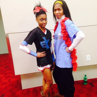 Profile Picture of Tonya Richard BOWLES (@richbowl) on Twitter