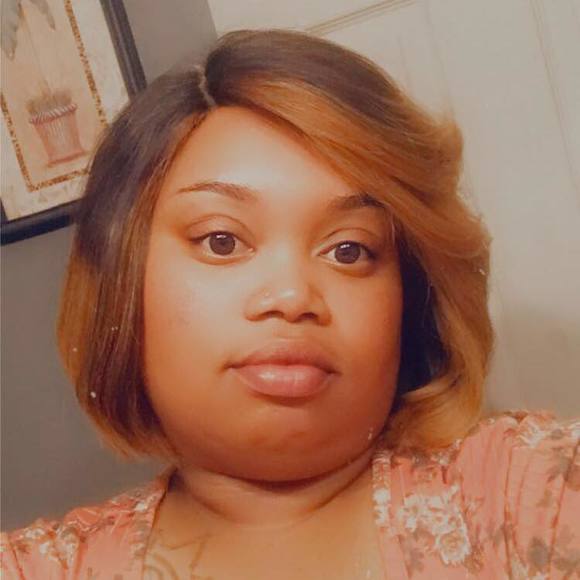 Profile Picture of Santoya Jones-mcgowan (@santoyajones88) on Poshmark