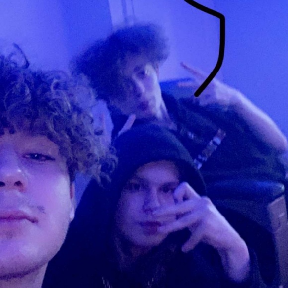 Profile Picture of Jason Boblitt (@jasonboblitt338) on Poshmark