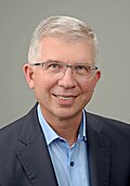 Profile Picture of Andrew Ullmannon Wikipedia