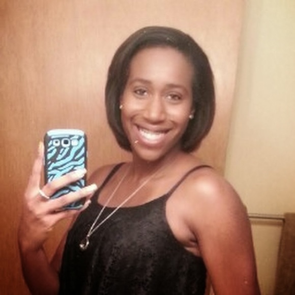 Profile Picture of Jasmine Conner (@jasconner9) on Poshmark