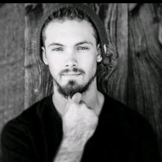 Profile Picture of corey wellman (@ttvwellballs) on Tiktok