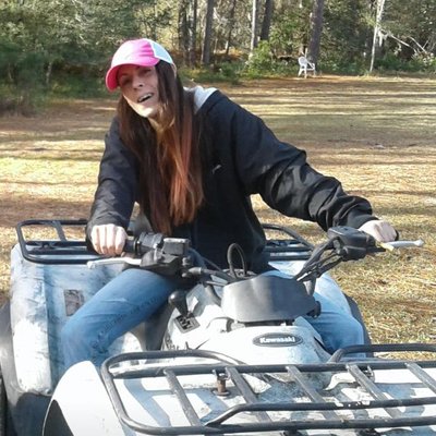 Profile Picture of Heather D Skipper (@HeatherDSkippe1) on Twitter