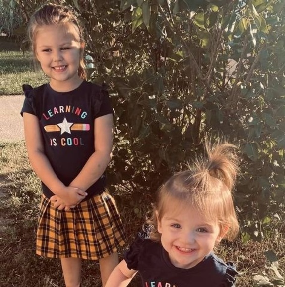 Profile Picture of Wendy Varrone (@wendyvarrone) on Poshmark