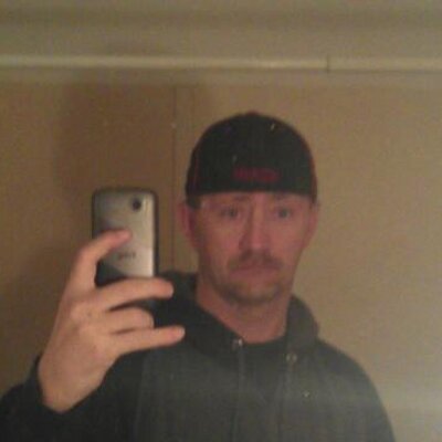 Profile Picture of Travis Barclay (@tebarcl) on Twitter