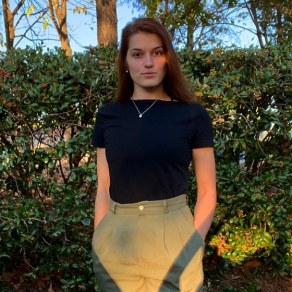 Profile Picture of Chris Foresha (@foresha_finds) on Poshmark