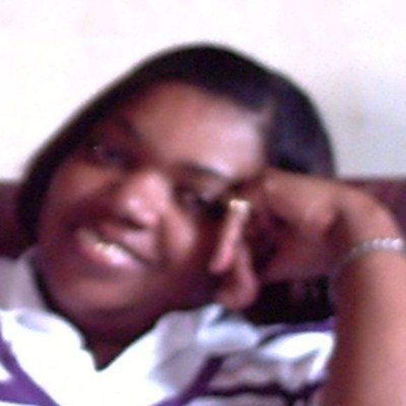 Profile Picture of Alberta Armstrong (@shaya25) on Poshmark