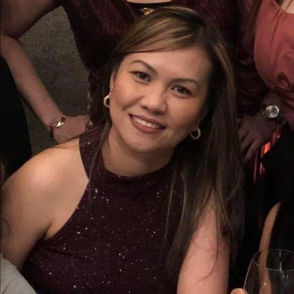 Profile Picture of Reisan Malabanan (@reisanhoney) on Poshmark