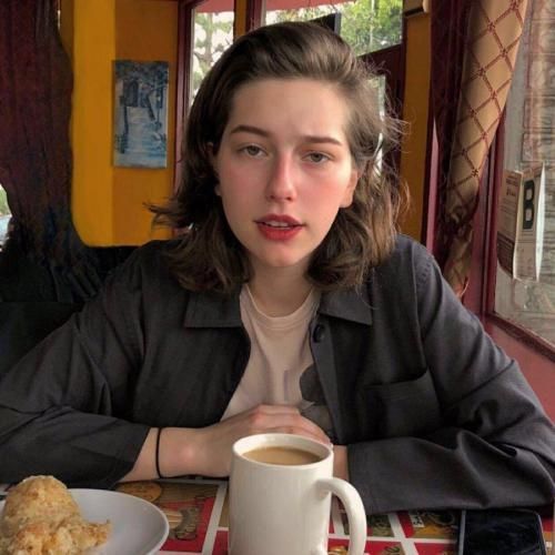 Profile Picture of Cecil Irvingu (@ophelffxhib) on Tiktok