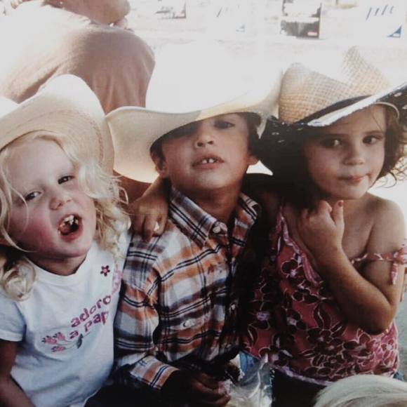 Profile Picture of Alivia Thompson (@aliviareece123) on Poshmark