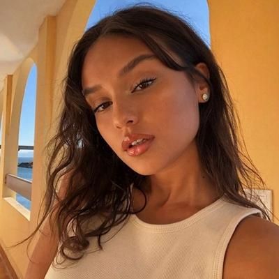 Breenda Nelson - Tiktok Profile Picture of Breenda Nelson (@__julia__hansom_) on Tiktok