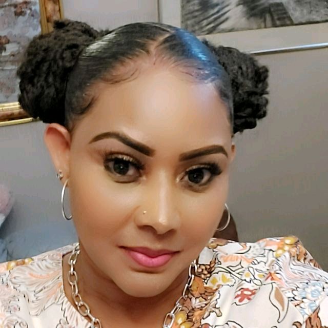 Profile Picture of Sheena Campbell (@sheenacampbell04) on Tiktok