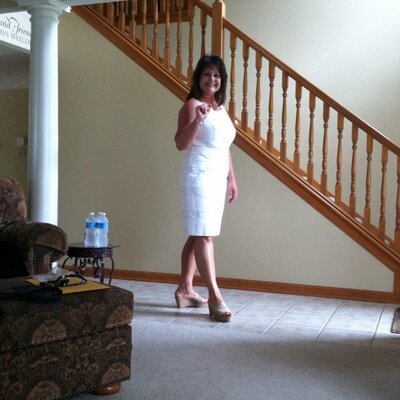 Profile Picture of Mrs.Bruce (@AngieNobleBruce) on Twitter