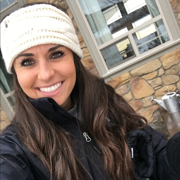 Profile Picture of Kayla Stewart (@stewartdkr) on Poshmark