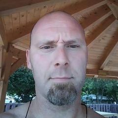 Profile Picture of Stephane Lalibert987 (@splitl) on Tiktok